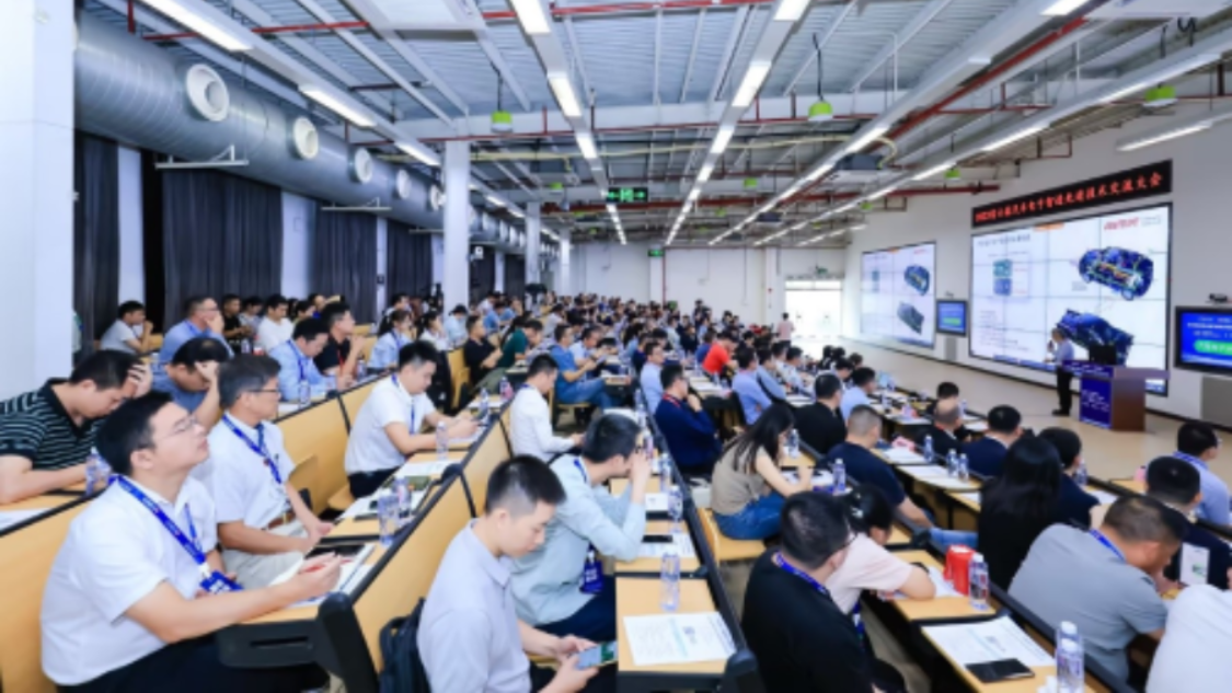 优盈平台官网登录助力点亮汽车电子智造未来-“2023数字富士康生态相助同伴” 共话EV未来
