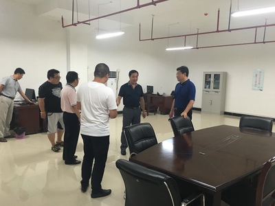 集团辅导调研老动物园停车场